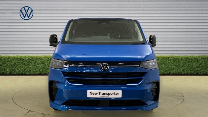 Volkswagen Transporter T32 Swb Diesel 2.0 TDI 150 Commerce Pro S Van [5 Plus] - Image 7